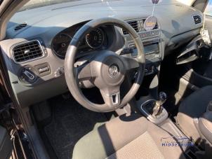 Volkswagen Polo V 1.2 TDI 12V BlueMotion Épave (2013, Noir)