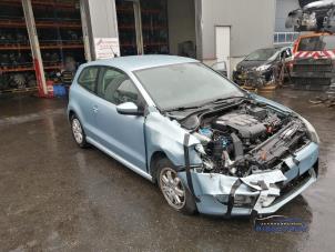 Volkswagen Polo V 1.2 TDI 12V BlueMotion Épave (2011, Bleu)