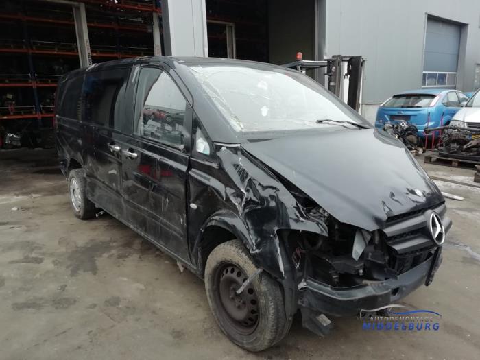 Mercedes Vito 2.2 113 CDI 16V Euro 5 Vehículo de desguace (2014, Negro)