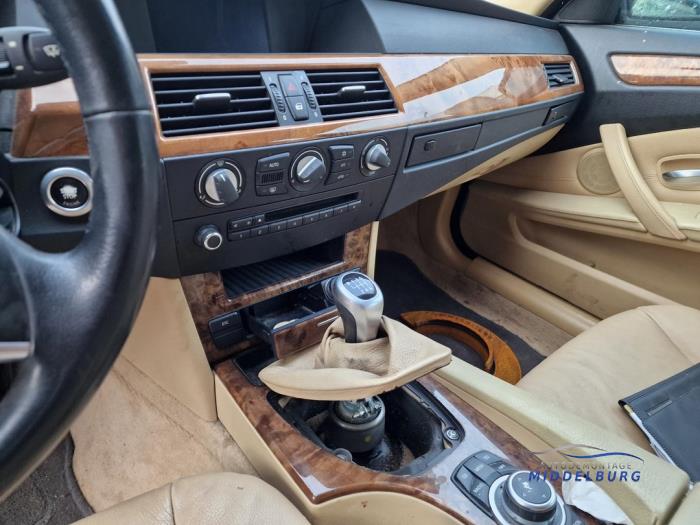BMW 5 serie 520d 16V Skrotfordon (2008, SPACEGRAU METALLIC)