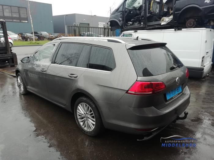 Volkswagen Golf VII Variant 1.6 TDI BlueMotion 16V Épave (2014, Gris)