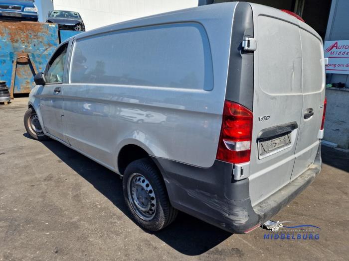 Mercedes Vito 2.2 114 CDI 16V Salvage vehicle (2015, Silver)