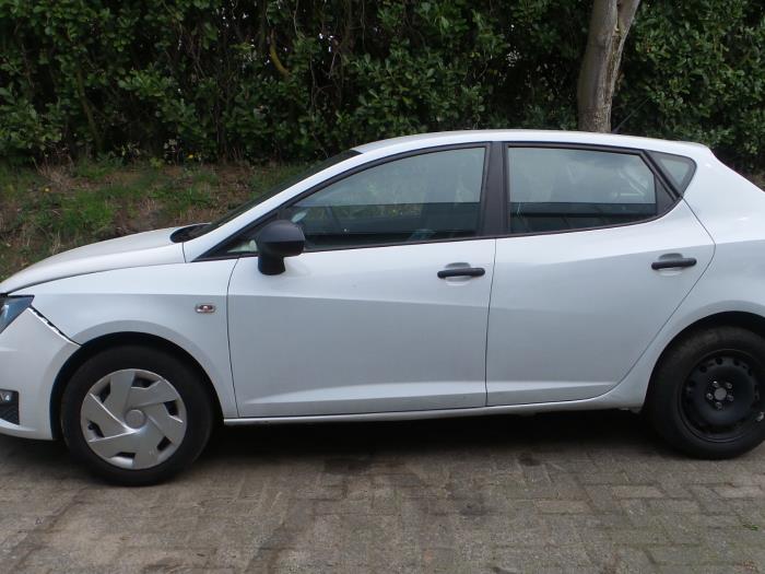 Seat Ibiza IV 1.2 TDI Ecomotive Salvage vehicle (2012, White)