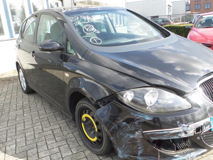 Seat Altea 1.9 TDI Skrotfordon (2007, ZWART MET)