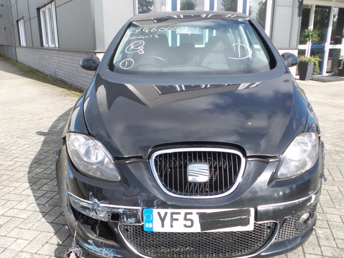 Seat Altea 1.9 TDI Skrotfordon (2007, ZWART MET)