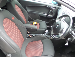Alfa Romeo MiTo 1.4 TB 16V Samochód złomowany (2010, Szary)