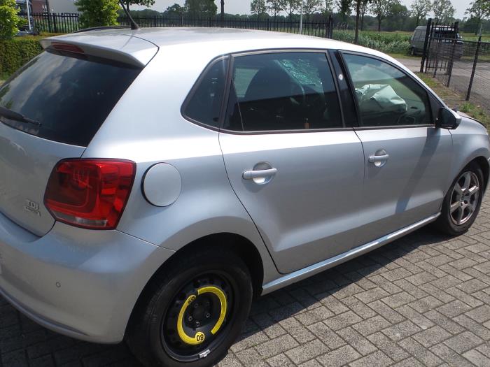 polo v van