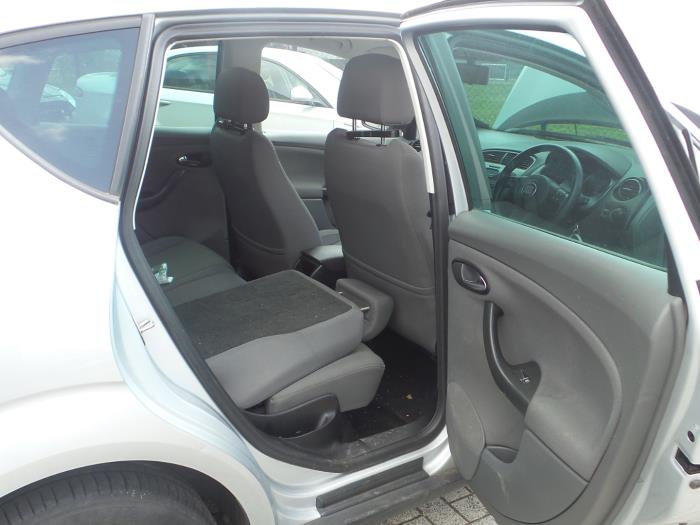 Seat Altea 1.9 TDI 105 Salvage vehicle (2007, Silver)