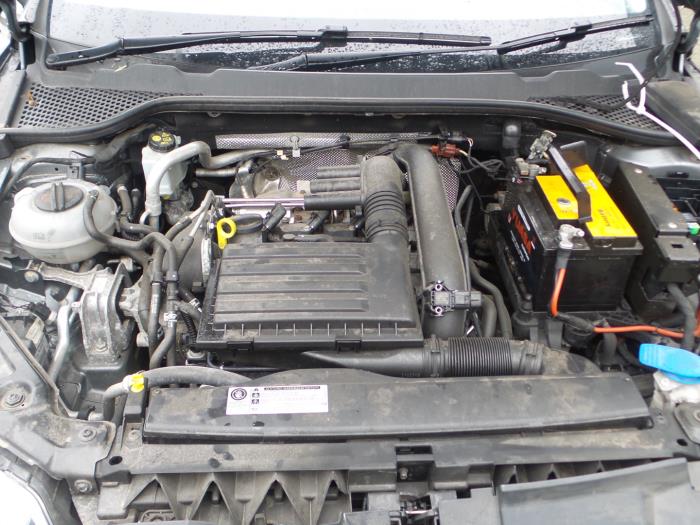 Seat Leon 1.2 TSI Ecomotive 16V Samochód złomowany (2014, Antracytowy)