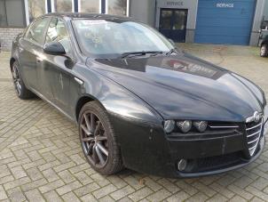 Alfa Romeo 159 1.9 JTS 16V Épave (2007, Noir)
