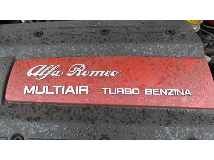 Alfa Romeo Giulietta 1.4 TB 16V MultiAir Épave (2011, Bordeaux)