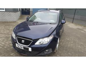Seat Ibiza ST 1.6 TDI 105 Épave (2012, Métallisé, Bleu)
