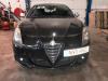 Alfa Romeo Giulietta 1.6 JTDm 16V Salvage vehicle (2012, Unicolor, Black)