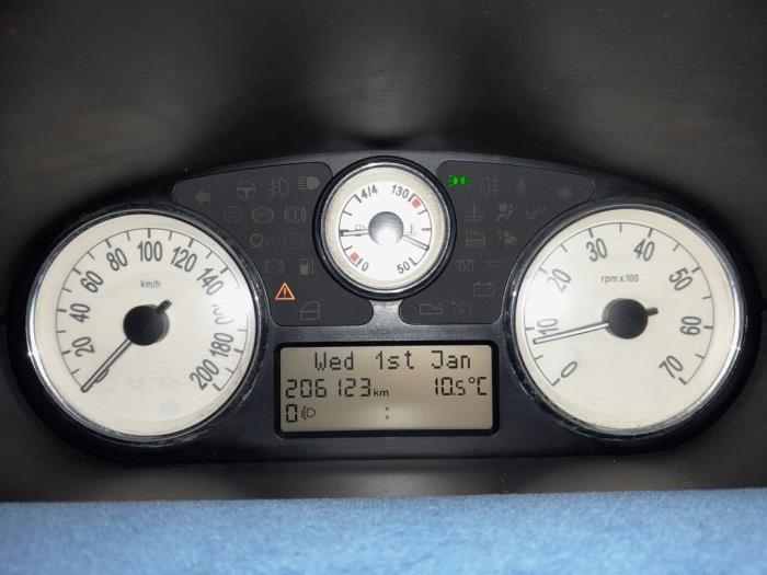 Lancia Ypsilon 1.4 16V Épave (2004, Bleu)