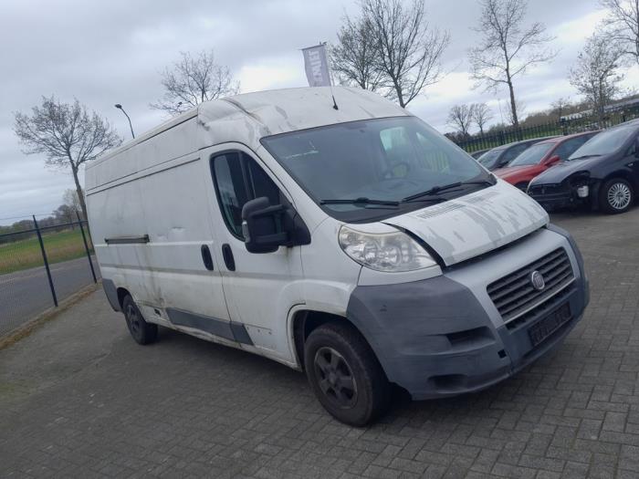 Fiat Ducato 2.3 D 120 Multijet Épave (2010, Uni-couleur, Blanc)