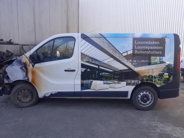 Renault Trafic 1.6 dCi 95 Schrottauto (2017, Weiß)