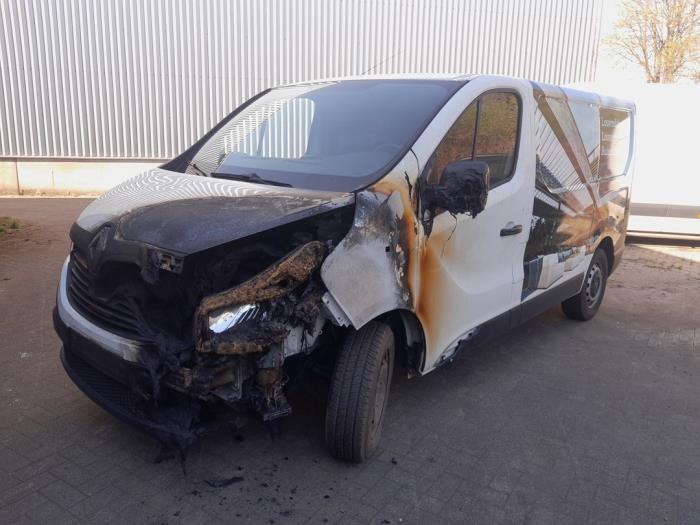 Renault Trafic 1.6 dCi 95 Schrottauto (2017, Weiß)