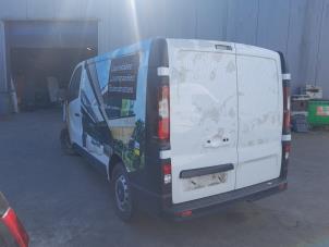 Renault Trafic 1.6 dCi 95 Schrottauto (2017, Weiß)