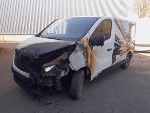 Renault Trafic 1.6 dCi 95 Schrottauto (2017, Weiß)