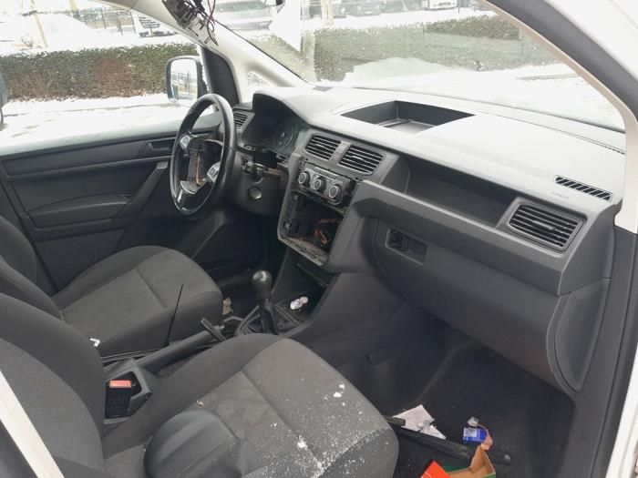 Volkswagen Caddy IV 2.0 TDI 75 Épave (2016, Blanc)