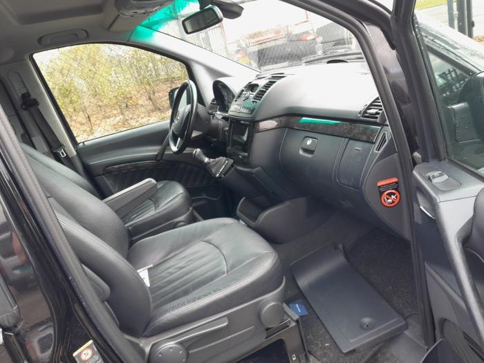 Mercedes Vito 3.0 122 CDI V6 24V Vehículo de desguace (2014, Metálico, Negro)