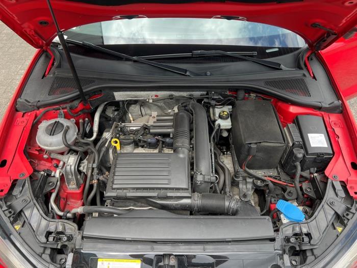 Audi A3 Limousine 1.4 TFSI ACT 16V Samochód złomowany (2014, Czerwony)