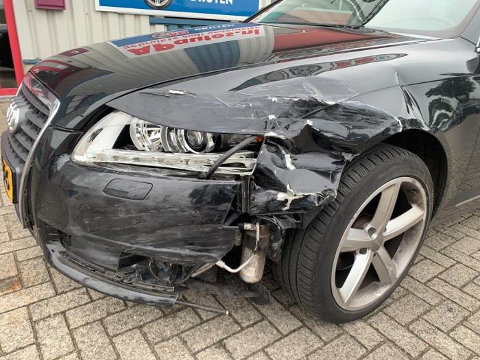 Audi A6 Avant 2.0 T FSI 16V Schrottauto (2009, Schwarz)
