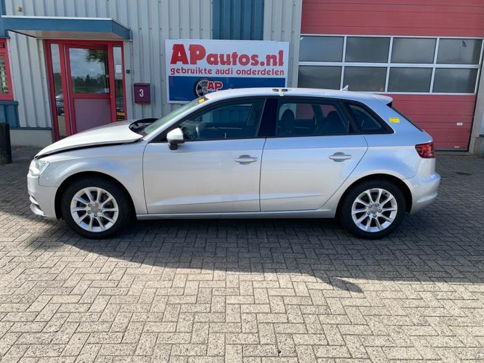 Audi A3 Sportback 1.4 TFSI 16V Schrottauto (2013, Grau)