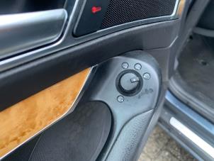 Audi A6 Avant 4.2 V8 40V Quattro Coche dañado (2005, Azul)