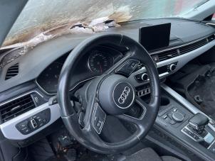 Audi A4 Avant 2.0 TDI Ultra 16V Épave (2017, Noir)