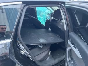 Audi A4 Avant 2.0 TDI Ultra 16V Épave (2017, Noir)