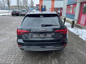 Audi A4 Avant 2.0 TDI Ultra 16V Épave (2017, Noir)