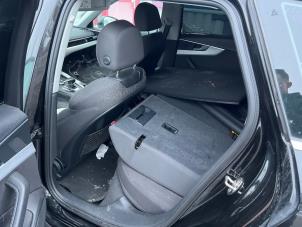Audi A4 Avant 2.0 TDI Ultra 16V Épave (2017, Noir)