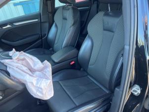 Audi A3 Sportback 1.6 TDI 16V Épave (2013, Noir)