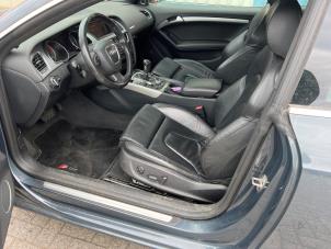 Audi A5 3.2 FSI V6 24V Quattro Unfallauto (2007, Grau)