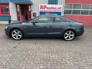 Audi A5 3.2 FSI V6 24V Quattro Unfallauto (2007, Grau)