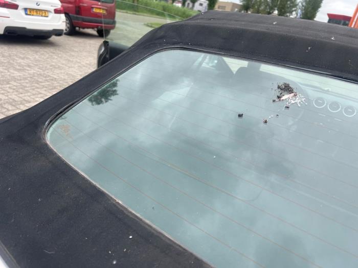 Audi A4 Cabriolet 3.0 V6 30V Coche dañado (2004, Gris)