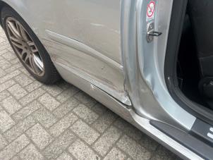 Audi A4 Cabriolet 3.0 V6 30V Coche dañado (2004, Gris)