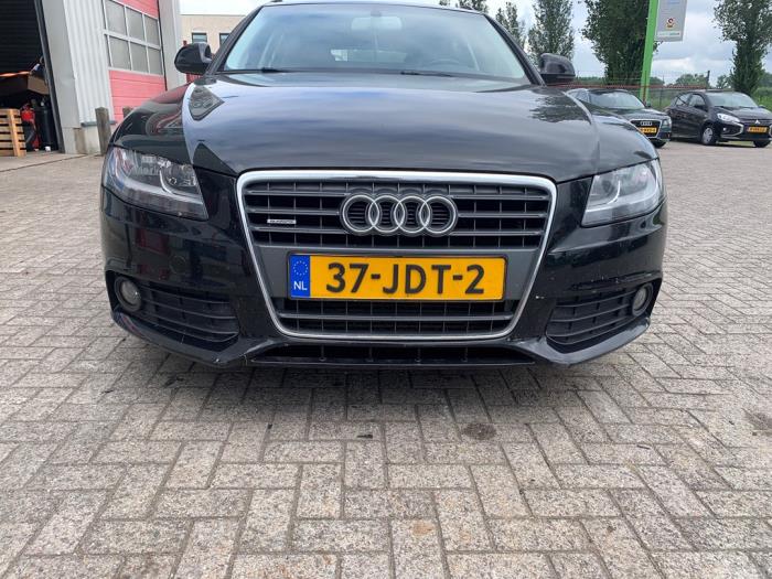 Audi A4 Avant 2.0 TFSI 16V Quattro Coche dañado (2009, Negro)