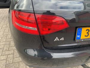 Audi A4 Avant 2.0 TFSI 16V Quattro Coche dañado (2009, Negro)