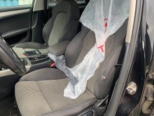 Audi A4 Avant 2.0 TFSI 16V Quattro Coche dañado (2009, Negro)