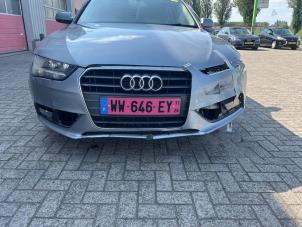 Audi A4 2.0 TDI 16V Vehículo de desguace (2015)