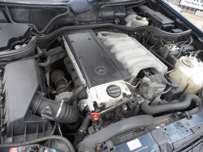 Mercedes E 3.0 E-300D Turbo 24V Salvage vehicle (1999, Black)