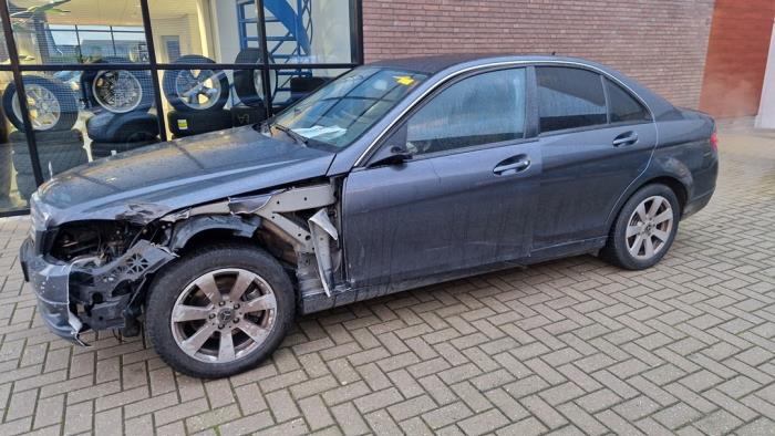 Mercedes C 1.8 C-200K 16V Vehículo de desguace (2007, Oscuro, Gris)