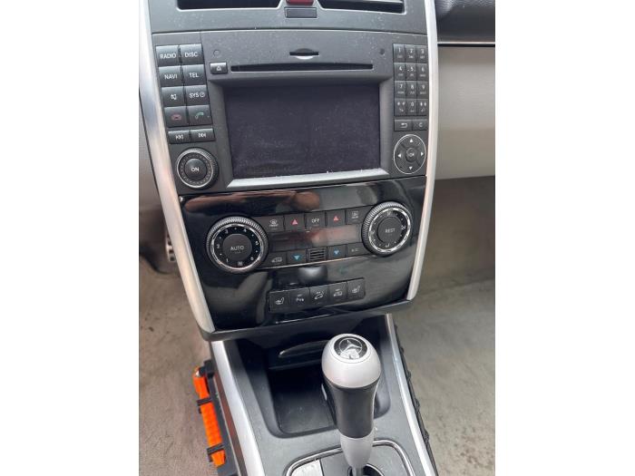 Mercedes B 2.0 B-200 16V Turbo Épave (2007, Métallisé, Noir)