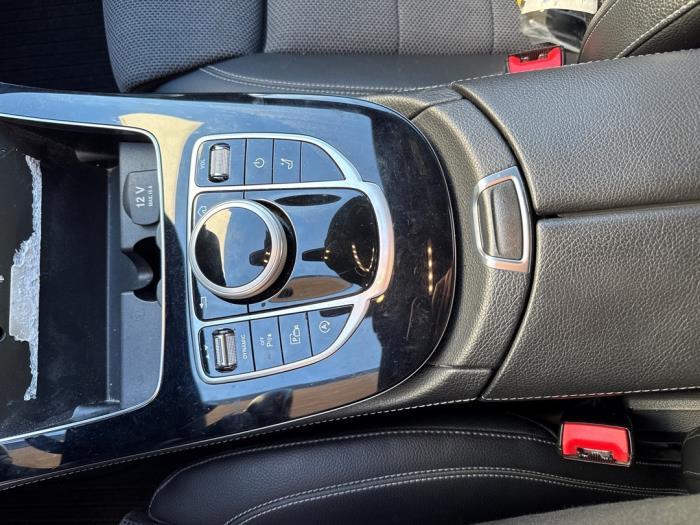 Mercedes E Estate E-200d 2.0 Turbo 16V Skrotfordon (2017, METALLIC ZWART)