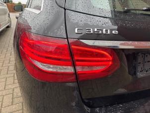 Mercedes C Estate C-350 e 2.0 16V Vehículo de desguace (2015, Metálico, Negro)