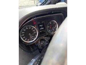 Mercedes Vito 2.2 114 CDI 16V Vehículo de desguace (2017, Metálico, Gris plateado)