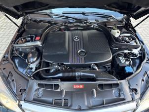 Mercedes C Estate 2.2 C-220 CDI 16V BlueEfficiency Vehículo de desguace (2010, Metálico, Negro)