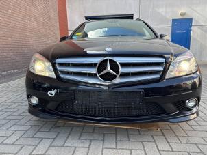 Mercedes C Estate 2.2 C-220 CDI 16V BlueEfficiency Vehículo de desguace (2010, Metálico, Negro)